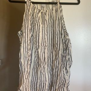 Old Navy tank top